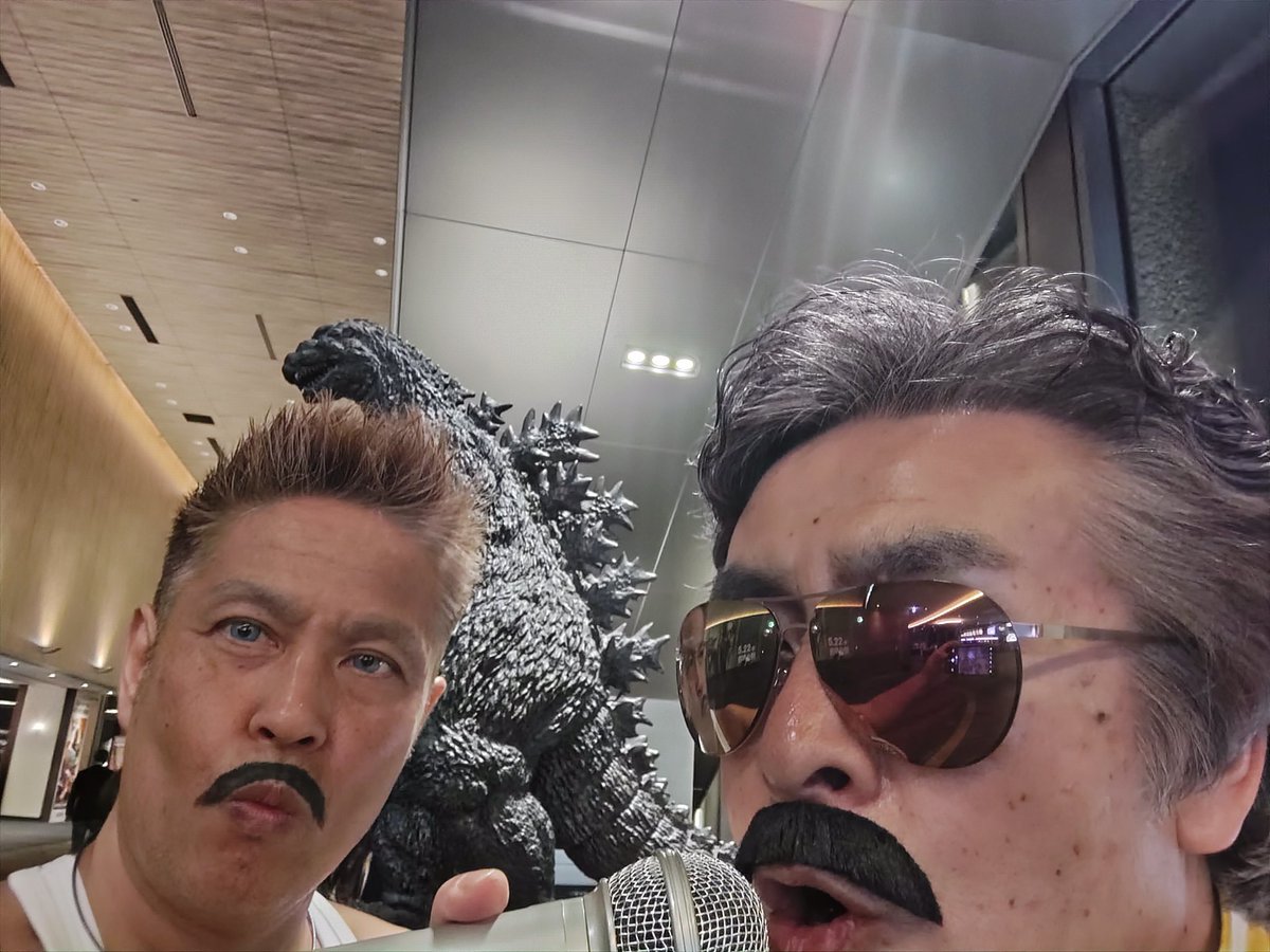 fresuke's tweet photo. 今宵も素敵な一時をご一緒頂きありがとうございました✨
毎回もなかなかの埋まり具合でウレシス🥳🎉
「セゾンの木曜日」なんてのがあるんですね😲 https://t.co/8HpWhN2XgJ