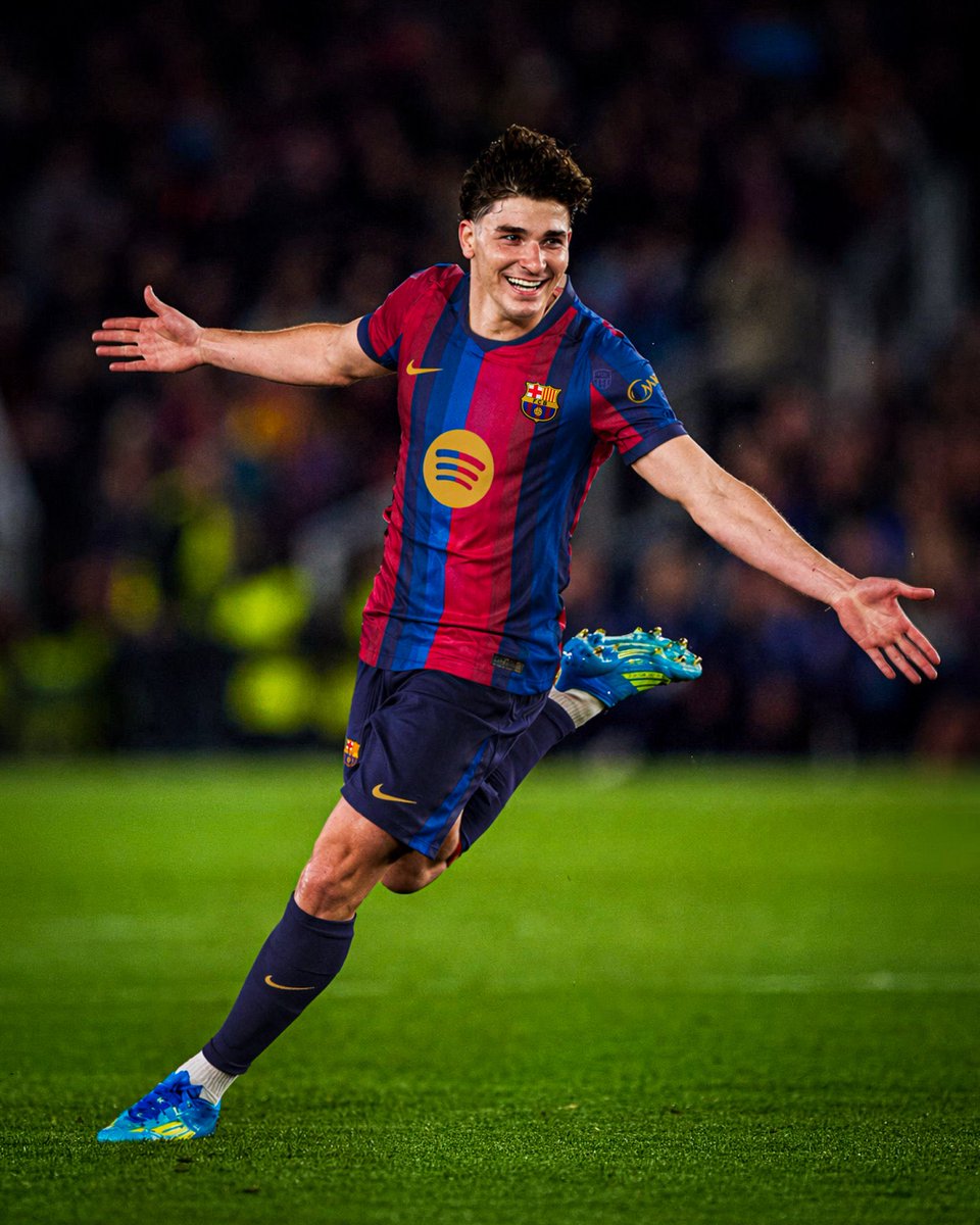 Pll_live's tweet photo. عاجل ‼️ 
برشلونة اتفق مع جوليان الفاريز على الشروط الشخصية وطريقة التفاوض مع ناديه أتلتيكو مدريد.🚨🚨✅🔥🔥🔥🔥🔥 https://t.co/HMz7ftnJDa