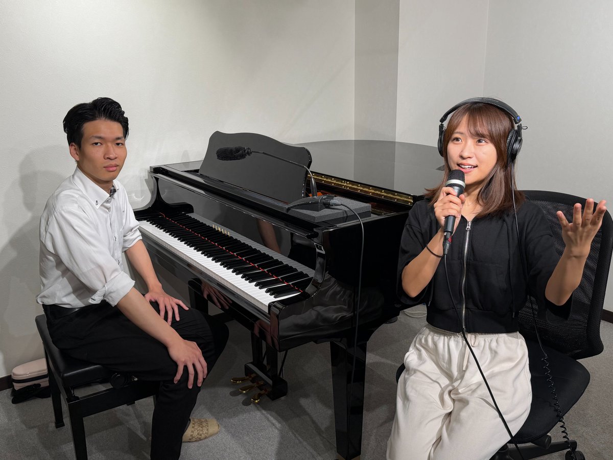 OTTAVA's tweet photo. #OTTAVA 3日(水)18:00 #タクティカート presents 「#高松亜衣 A Music Story」#28 ” ピアニスト #新井瑛久 さんの心の隙間に寄り添う音楽は？➡https://t.co/MqhgoCRxgj
あなたの大切な一曲を教えてください ai@ottava.jpまで！  
サポーターになってオンデマンドでも聴こう
➡https://t.co/63ucjDspgu https://t.co/MVggylEkIg