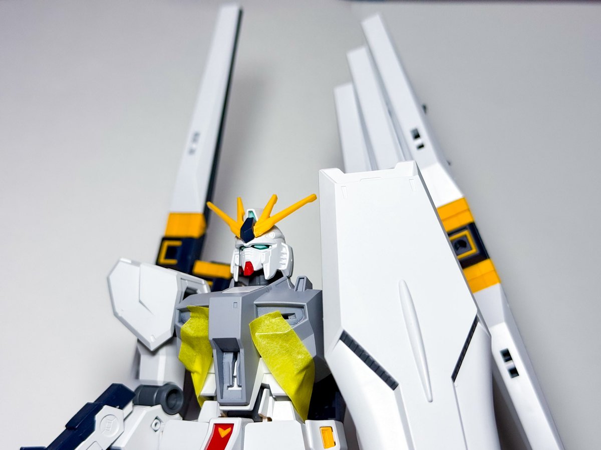 kosshi_an's tweet photo. EG νガンダム、フィン・ファンネル付けました。3基×2のダブルにしたい
νガンダム 進捗 40% #PLADOCK #WIP https://t.co/EiIYMDyuiH https://t.co/ZammxxNYSM