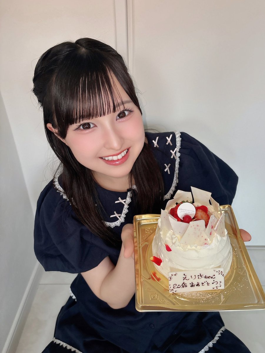 東山 恵里沙 tweet media
