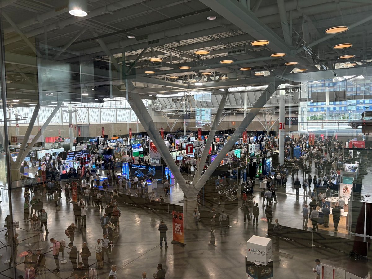 MaxwellBondTeam's tweet photo. The Maxwell Bond US team are out at the Robotics Summit &amp; Expo in Boston today 🤖

If you’re attending the event or in the Boston area this week, feel free to reach out for a chat 👋

#Robotics #RoboticsSummit #BostonTech #AI #Innovation #Networking #MaxwellBond https://t.co/4Xop9c9YLm