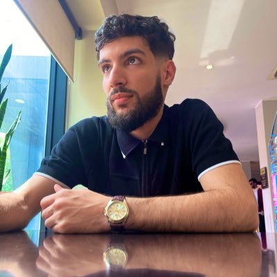 mxhadbenz's tweet photo. 🧳
#NewProfilePic https://t.co/R9kXzaP1as