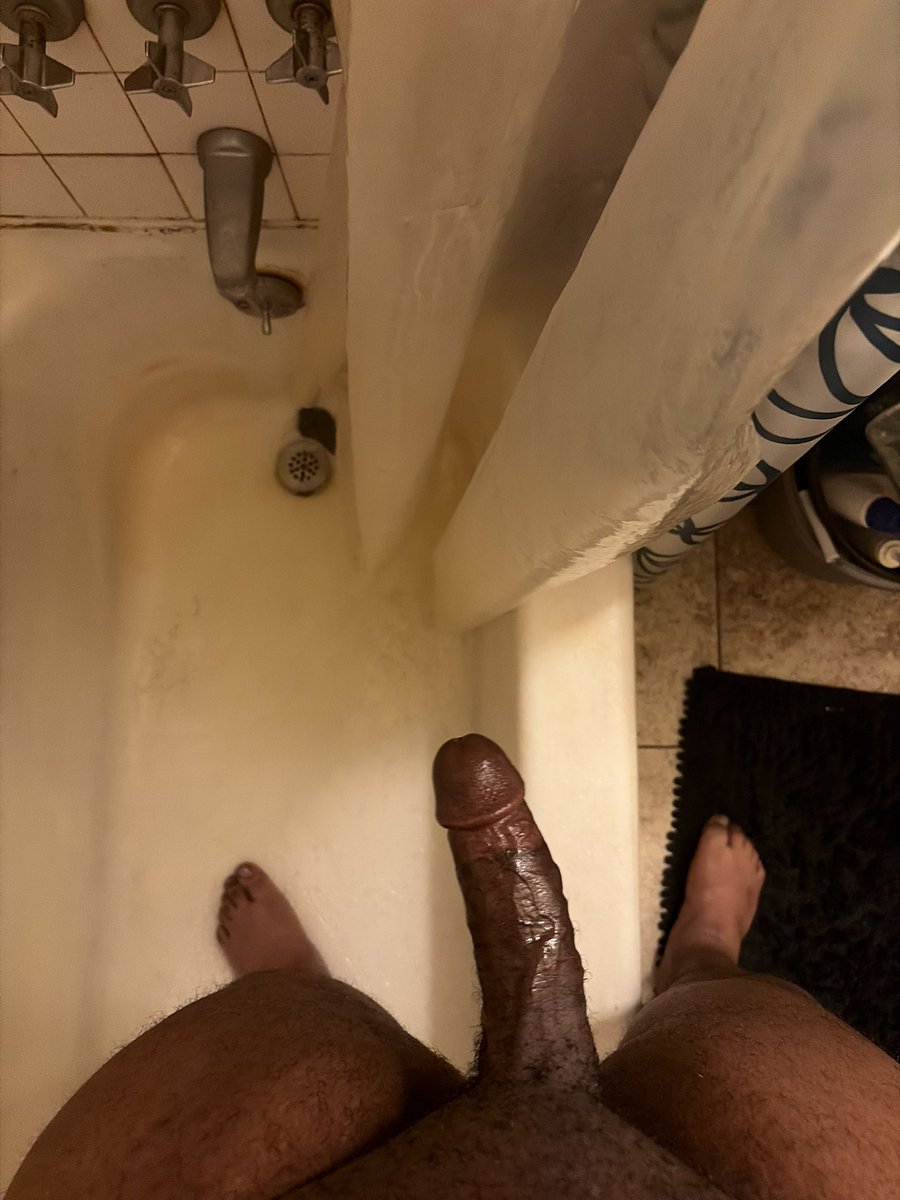 TbabyHard's tweet photo. Truck driver needs some help https://t.co/gD1QEkX1DQ