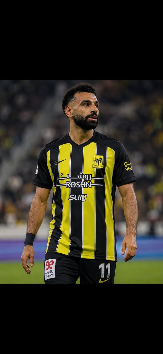 appz17's tweet photo. مقلب جديد في #الاتحاد 

لماذا لايعرض على #الهلال 

لماذا لا يعرض على #النصر

لماذا لا يعرض على #الاهلي 

لماذا مصرين على #الاتحاد 

هل يكون #بنزيما جديد في #الاتحاد https://t.co/RcvgwC7ihj