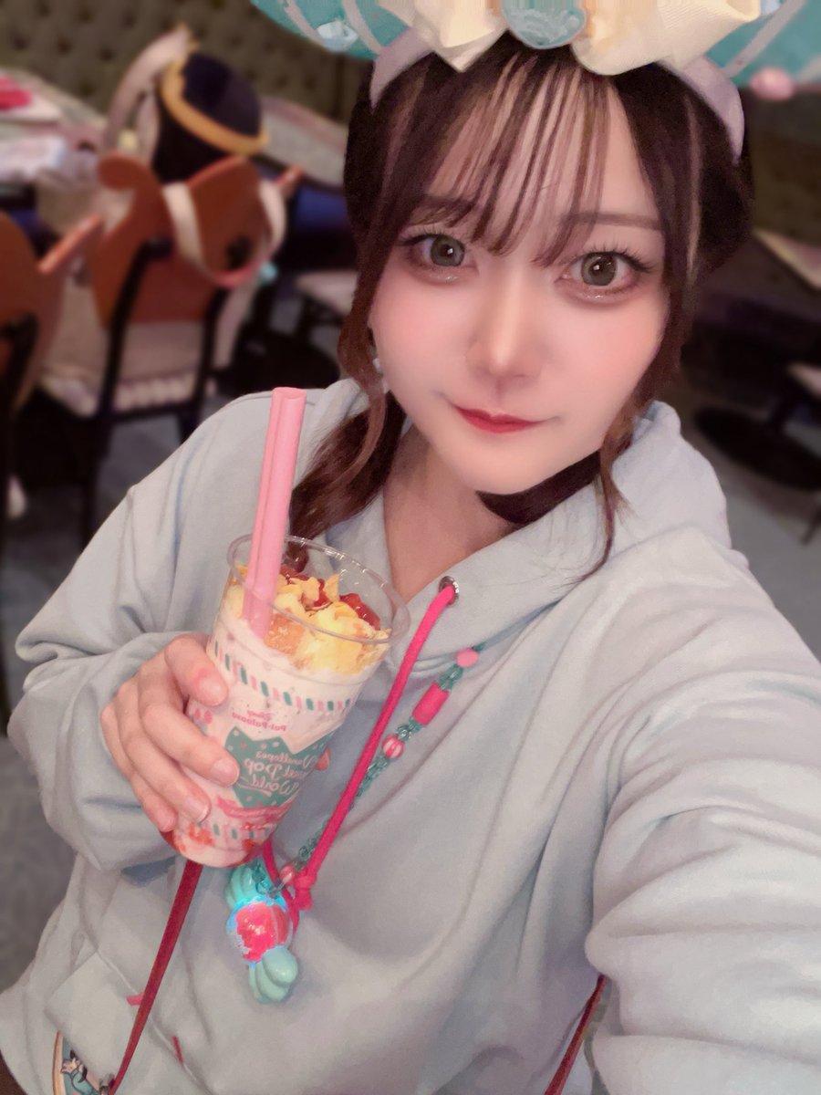 うらら@みけねこカフェ秋葉原 tweet media
