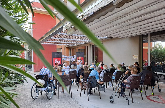 elcargolpenedes's tweet photo. 🗣️El Festivalet EVA354 reivindica la lectura compartida amb una nova edició itinerant al Penedès
https://t.co/XDrNAGr4FU https://t.co/0dVvfiSE2M