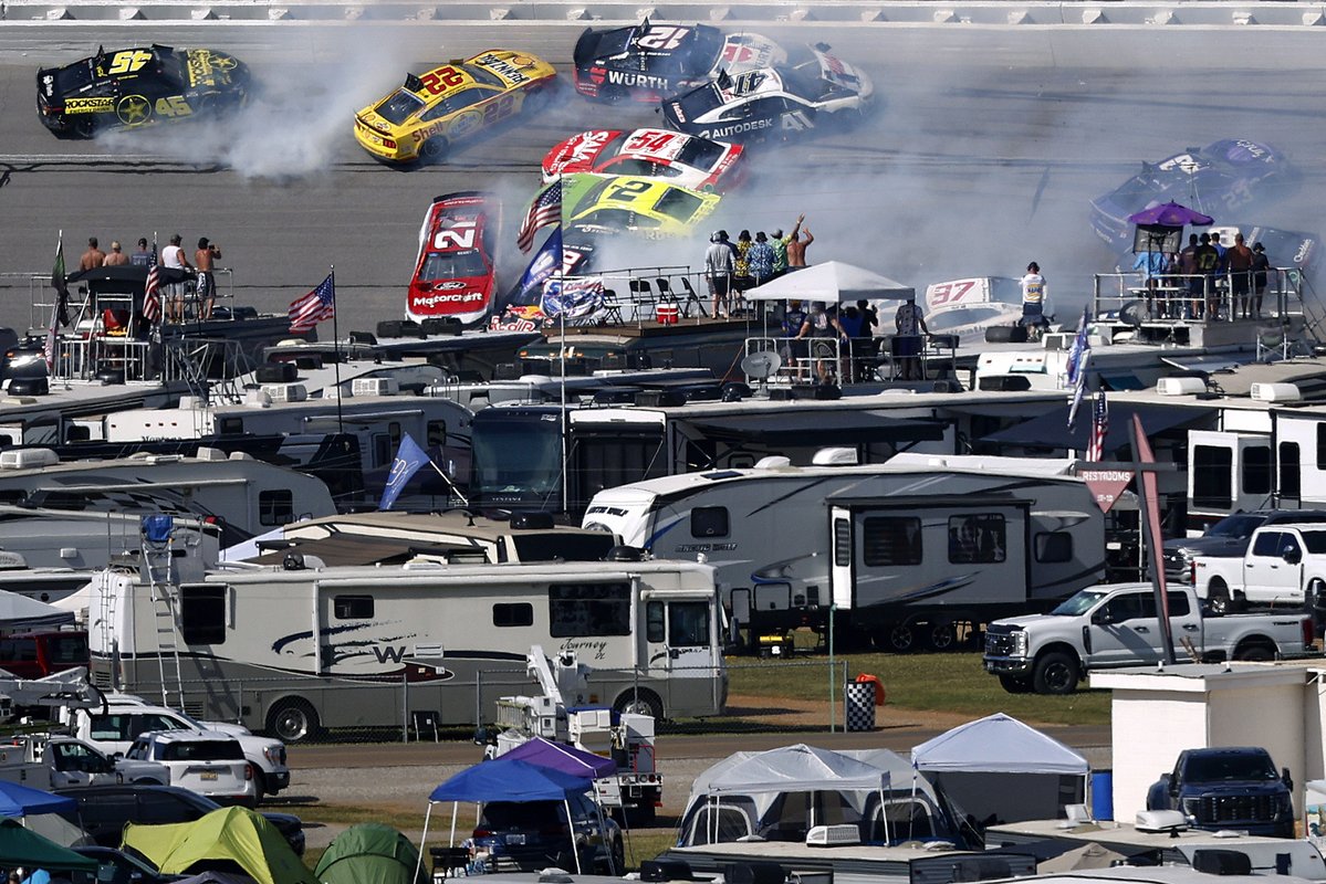 NASCAR Fans UK tweet media