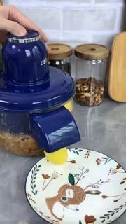 saless_stef's tweet photo. Venha conferir este vídeo interessante no Shopee Video! https://t.co/y0YNEU45nW https://t.co/VZ0IVFujKh