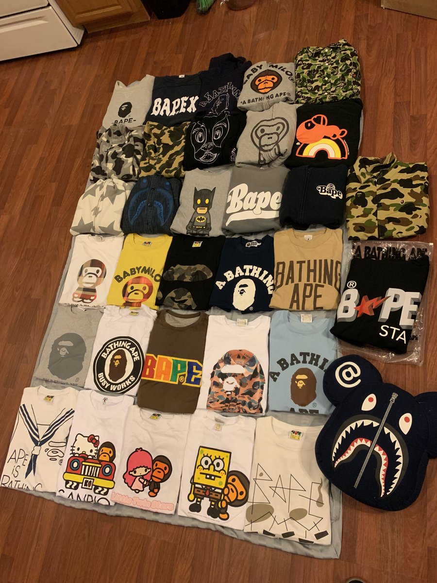 TangSosa's tweet photo. 2018-2020 , I had the illest Bape connect from Japan/Shibuya. Would buy a box of 30-50 pieces a month. Used to take what I like and flip the rest in Stores/Consignment. https://t.co/QvRHoeY3EV
