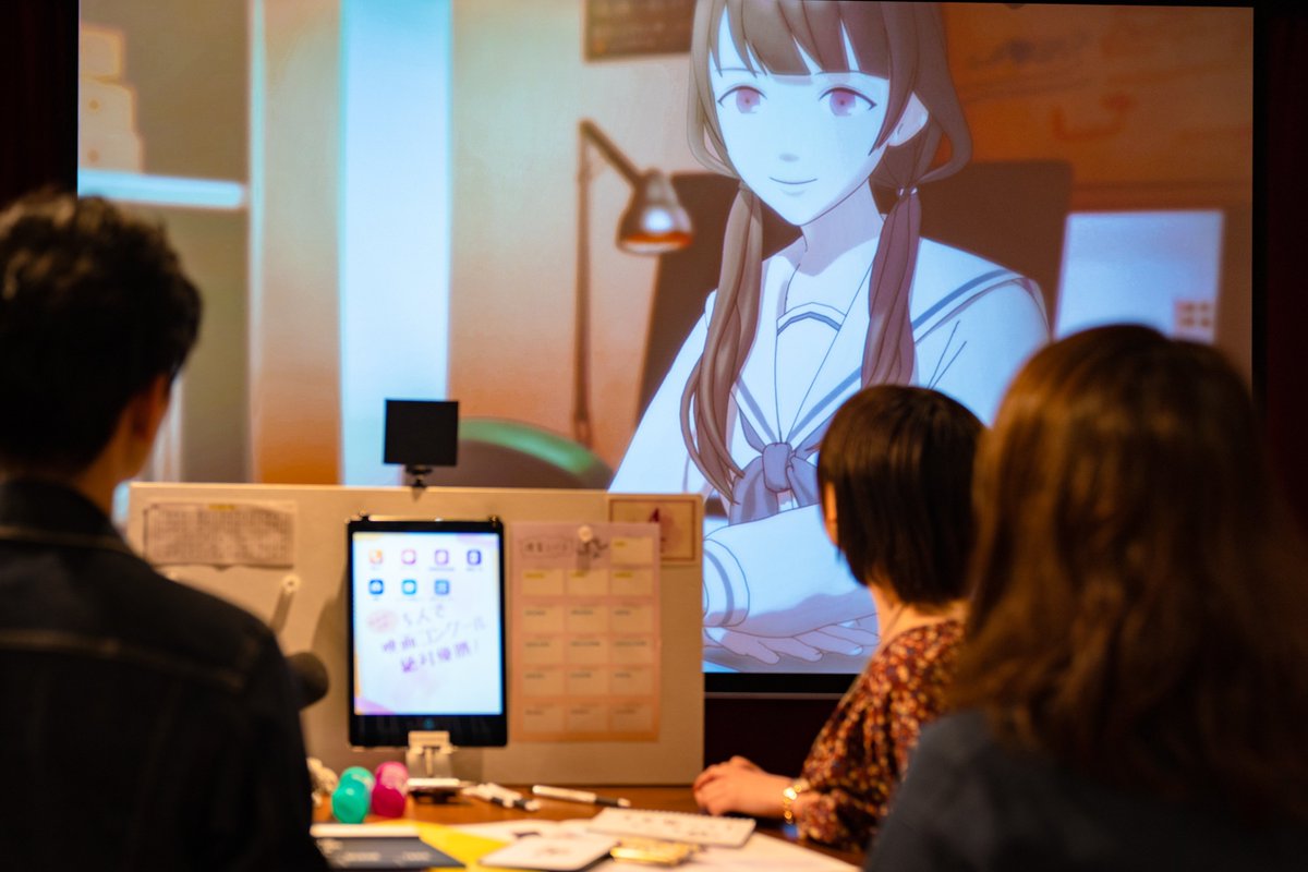 T_MysteryCircus's tweet photo. 8年ぶりに名作が再演🎞️
『さよなら、僕らのマジックアワー』
〜〜〜〜　　　　

高校最後の映画制作中、
突然姿を消したひとりの少女――。

あなたは謎を解き明かし、
彼女の衝撃の真実にたどり着けるだろうか？

#東京ミステリーサーカス では【6/28まで】‼️

詳細はこちら📹
https://t.co/cUhJiRE7WS https://t.co/lswrm2CgCP