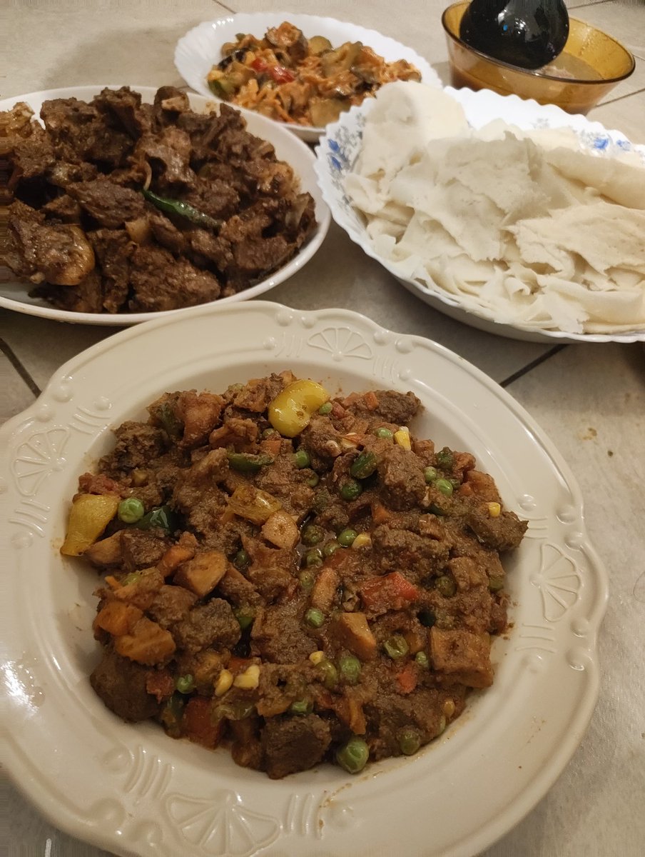 GakiTemporary's tweet photo. عيد ناجح ١٠/١٠

I'm getting really good at this غربة thing https://t.co/KSJh1xSqa9