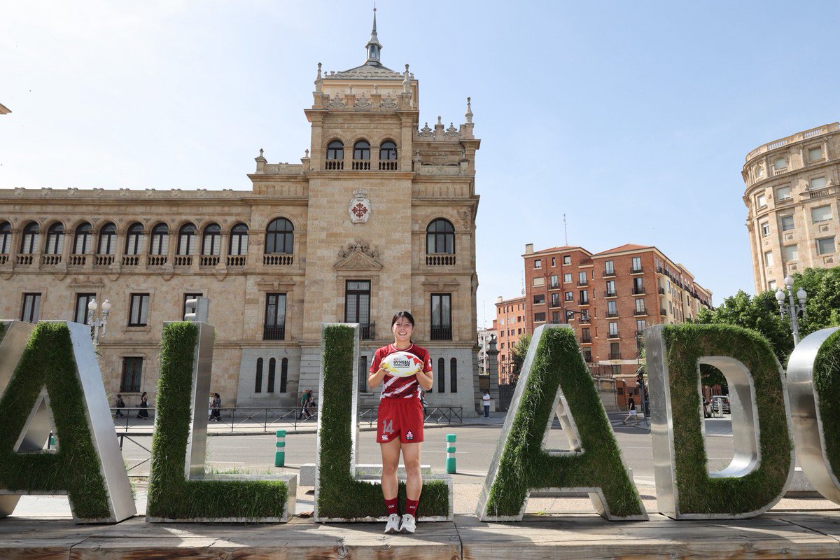JRFURugby's tweet photo. Captains gather in Valladolid 🇪🇸📸

Sakura Sevens captain Michiyo Suda joined leaders from around the world ahead of the HSBC SVNS World Championship this weekend 🏆

📆 Friday 19 - Sunday 31 May 
🏟 Valladolid, Spain

Watch live on RugbyPass TV 👀🍿

#Sakura7s | #HSBCSVNS https://t.co/JpEyeqMti9