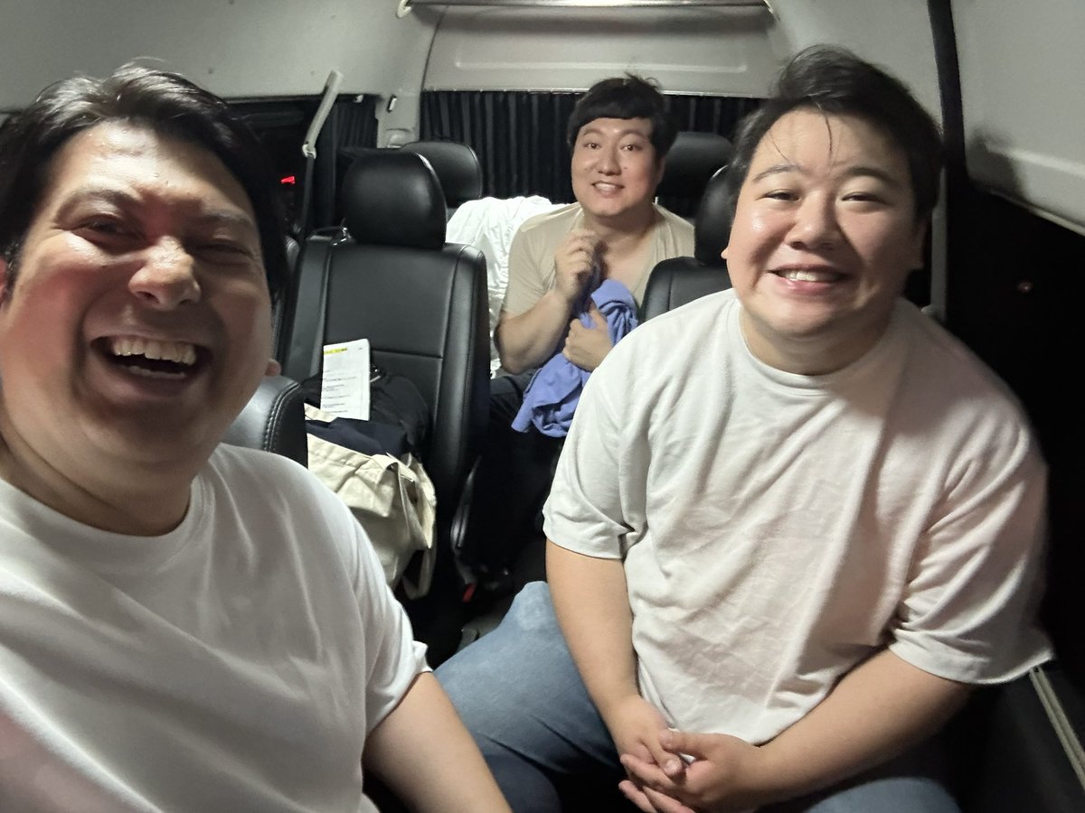 kando_jjj's tweet photo. 太っちょ3人で仕事でした！ https://t.co/ZInogsaM18