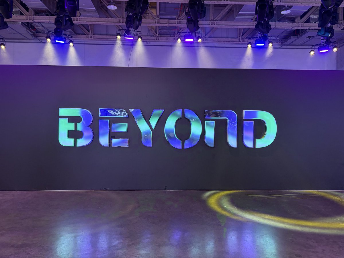 Callmealston's tweet photo. The more you fuck around, the more you find out. @beyondtechexpo 
#beyondexpo https://t.co/8zE4UqJcm2