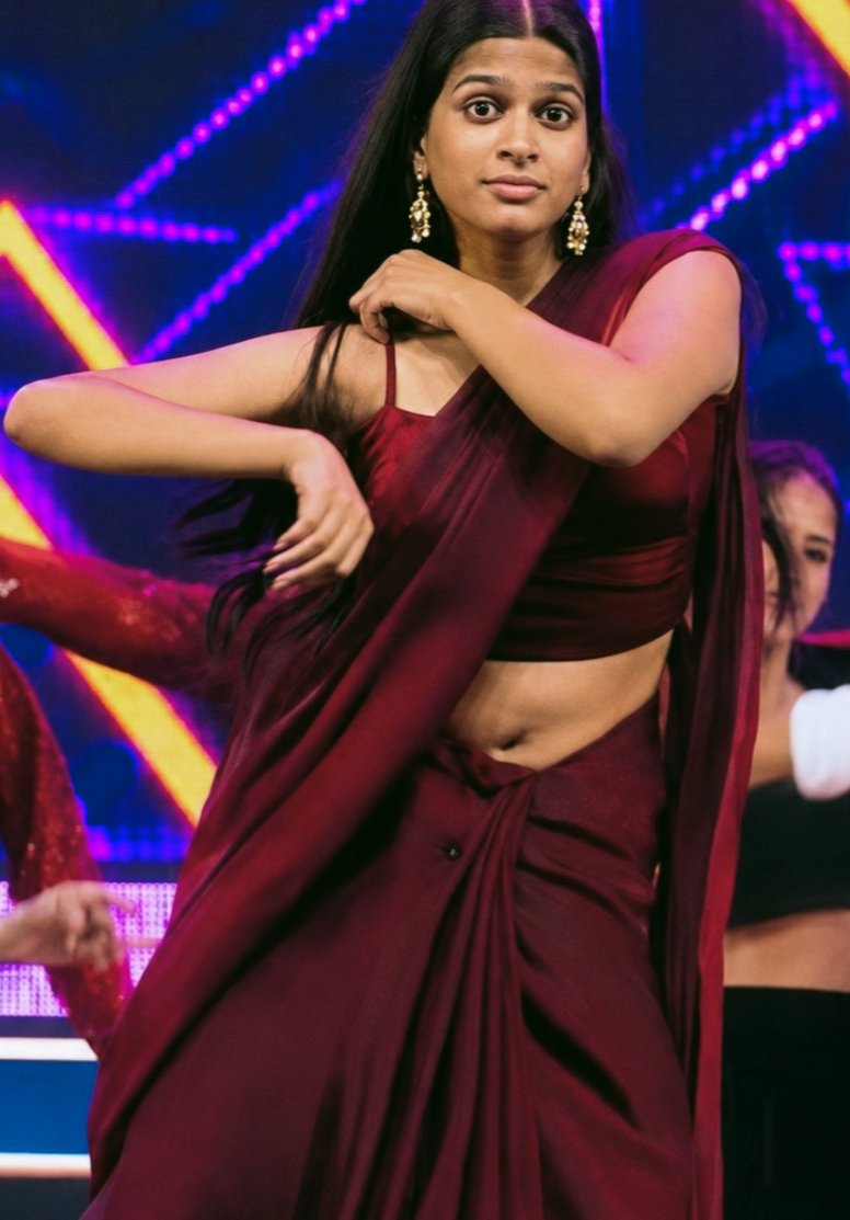 Kissik_0's tweet photo. Ananthika Sanilkumar 🍩😍 https://t.co/0NL8zr5gO3