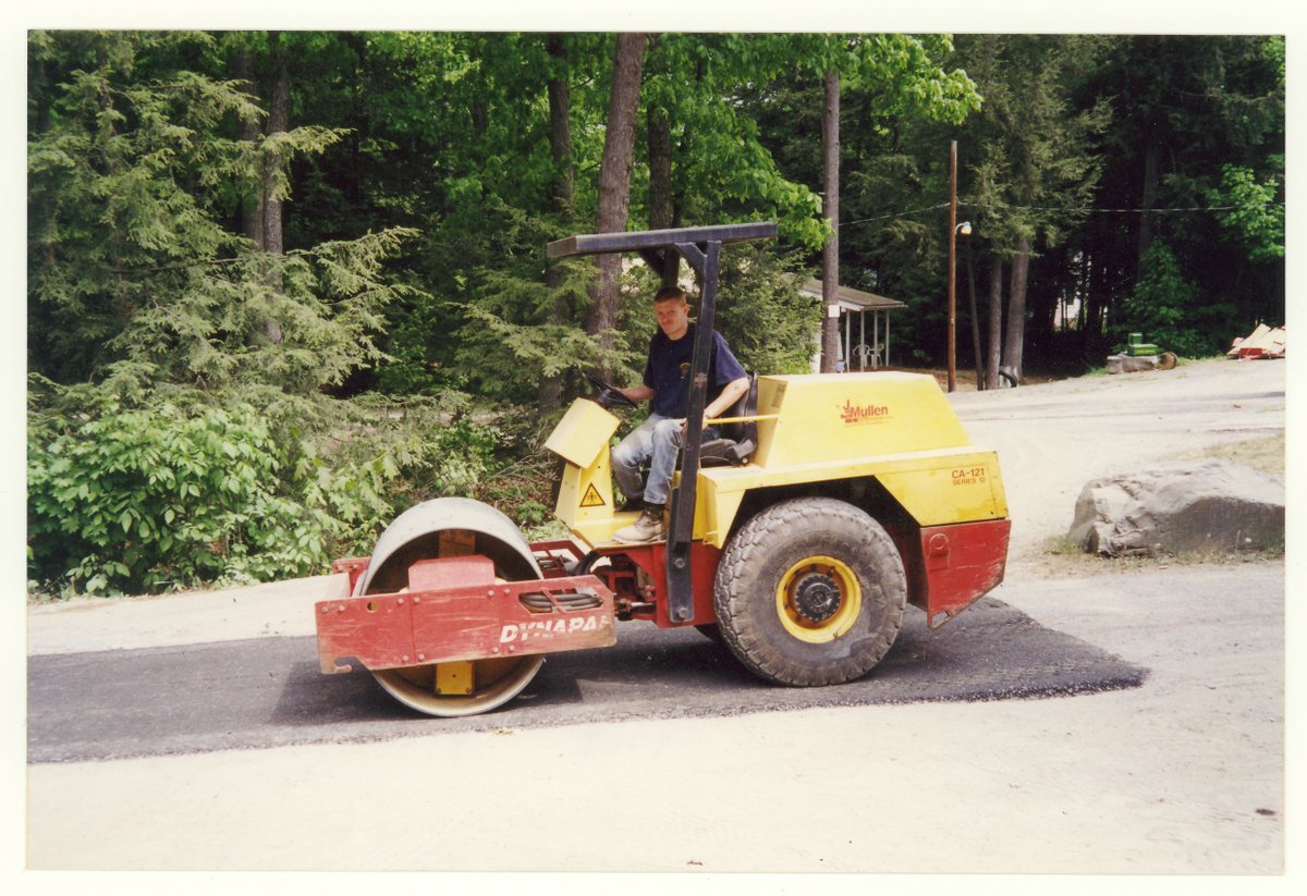 RVWCampgrounds's tweet photo. Rolling into camping season like… 🏕️
This #TBT has us excited for more campfires, laughs, and summer adventures at Rip Van Winkle Campgrounds!

#TBT #ThrowbackThursday #RipVanWinkleCampgrounds #CampingSeason #FamilyCamping #Catskills #CampingNY https://t.co/95zctidXkV