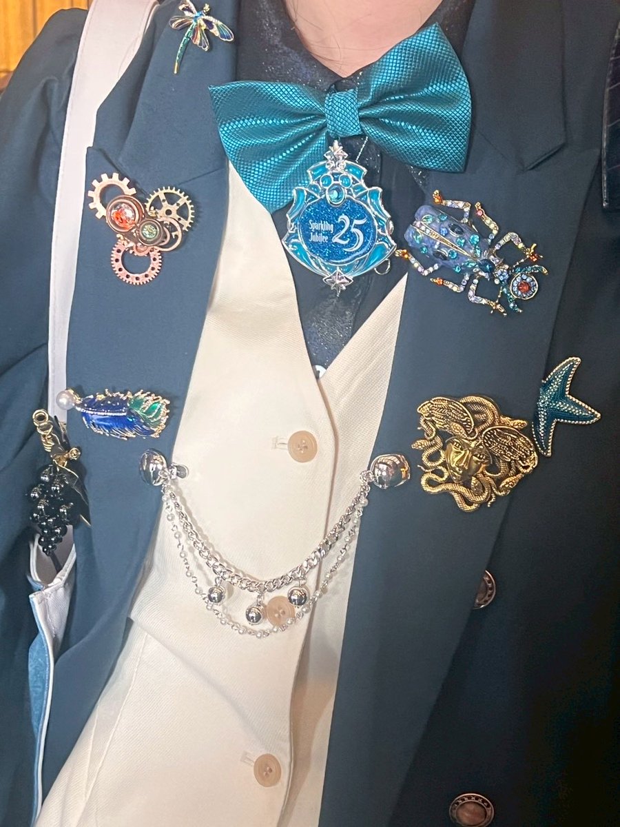 john_ko_P's tweet photo. マブたちとジュビリーガラ
夢みたいな体験だった https://t.co/cbuTVtngja