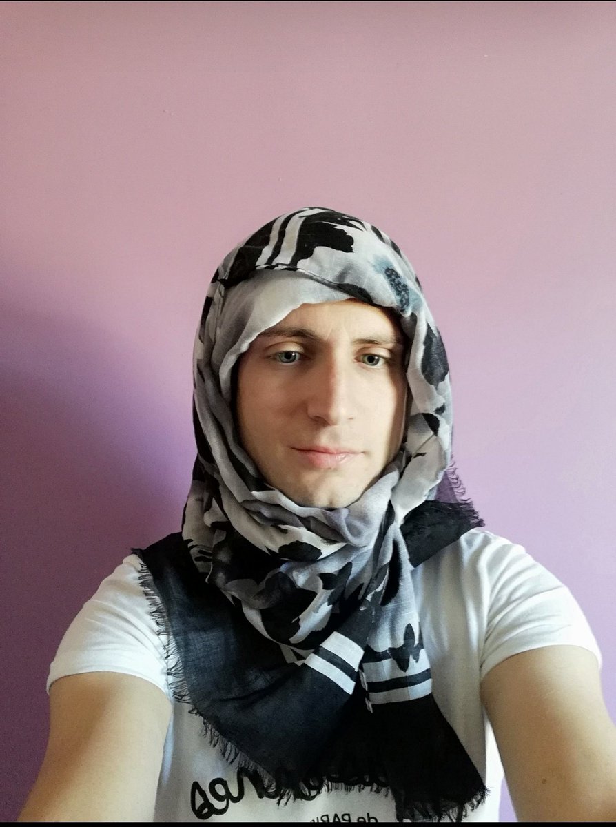 CashmasterThala's tweet photo. This is how you ridicule a white man and convert him to Islam to marry him off to a man from back home who wants papers🖕🇩🇿🤣Great job, white people, keep making yourselves look ridiculous! #moneyslave #findom #paypig #humanatm $end #moneymiss #feet #worship #arabized @PromoRTpig https://t.co/ygkFT7clfE
