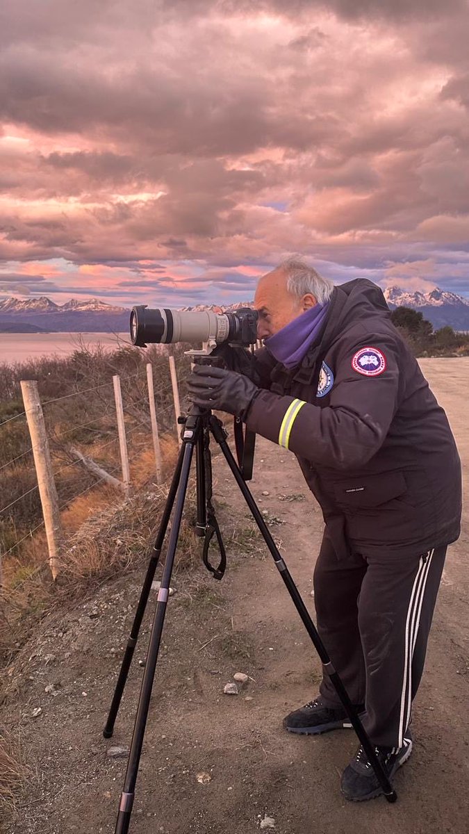 eduardopocai's tweet photo. Amanecer de hoy en #UshuaiaFantástica 28/05/26 Mucho frio, 3º y con una brisa helada, pero valió la pena. 50 años que vivo aquí, los amaneceres me siguen enamorando. Imágenes desde Costa Susana. Una cómplice me tomo unas fotos https://t.co/eGnONvbrF9