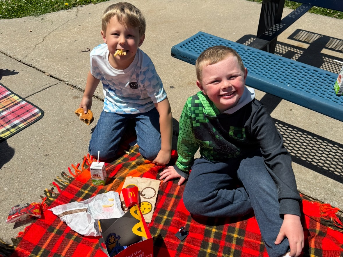KansasMcDonalds's tweet photo. We had so much fun helping surprise the kiddos at @CentralPauline Primary School with 140 Happy Meals for their Kindergarten Celebration 😊 Moments like this are what community partnership is all about, and we’re glad we could help make the day a little more special. https://t.co/Rnqp10p8vl
