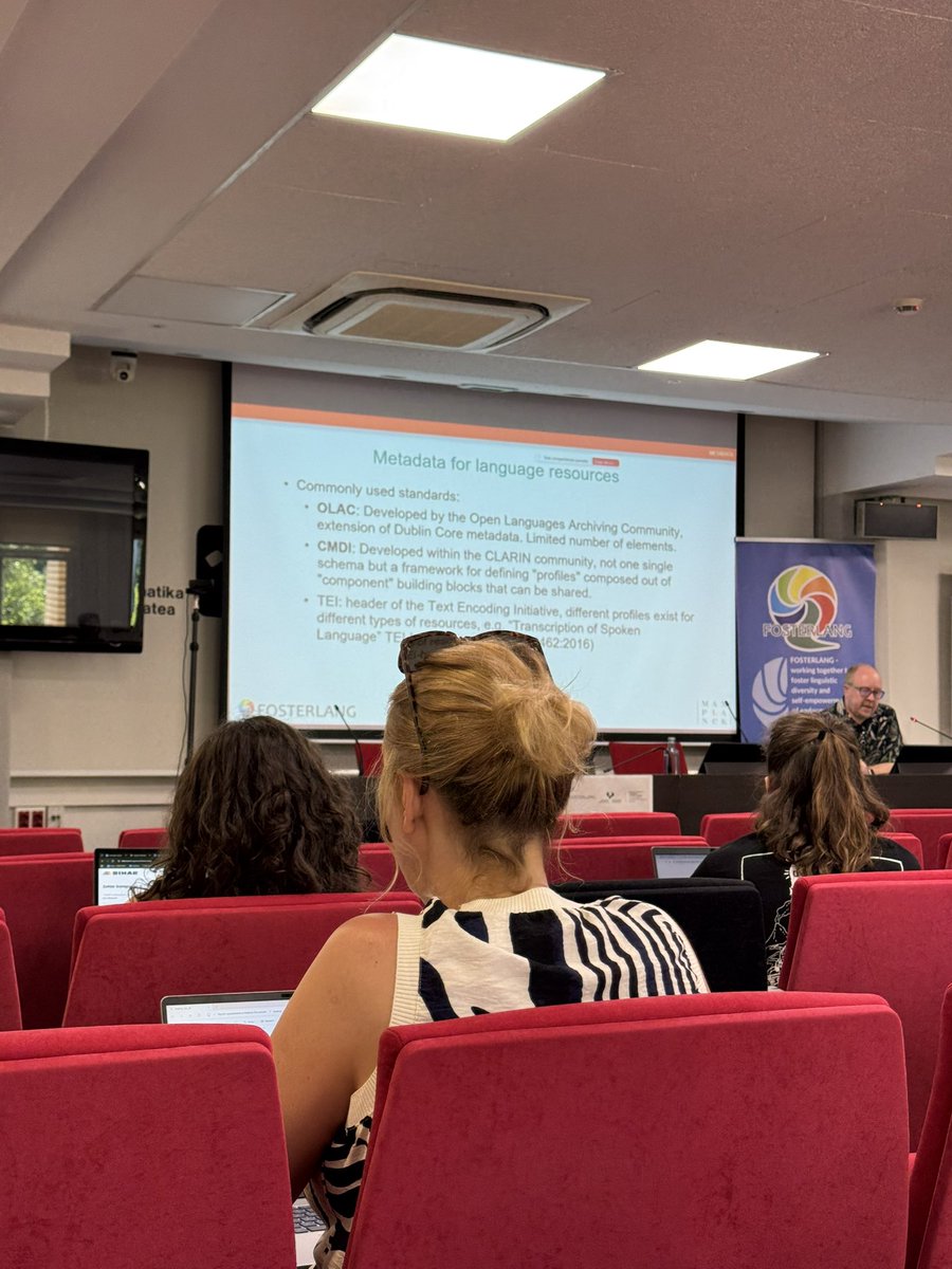 FOSTERLANG_EUR's tweet photo. We continue in the afternoon with Paul Trilsbeek. Using language archives: finding and depositing resources of minoritised languages.
#Fosterlang https://t.co/SLA05J6VTb