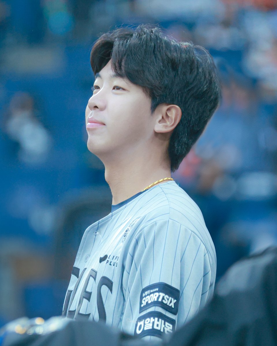 O17IZr's tweet photo. 시즌 첫 승 너무너무 추카합니다♡-♡ 
#황준서 https://t.co/EqXUQJxWLS