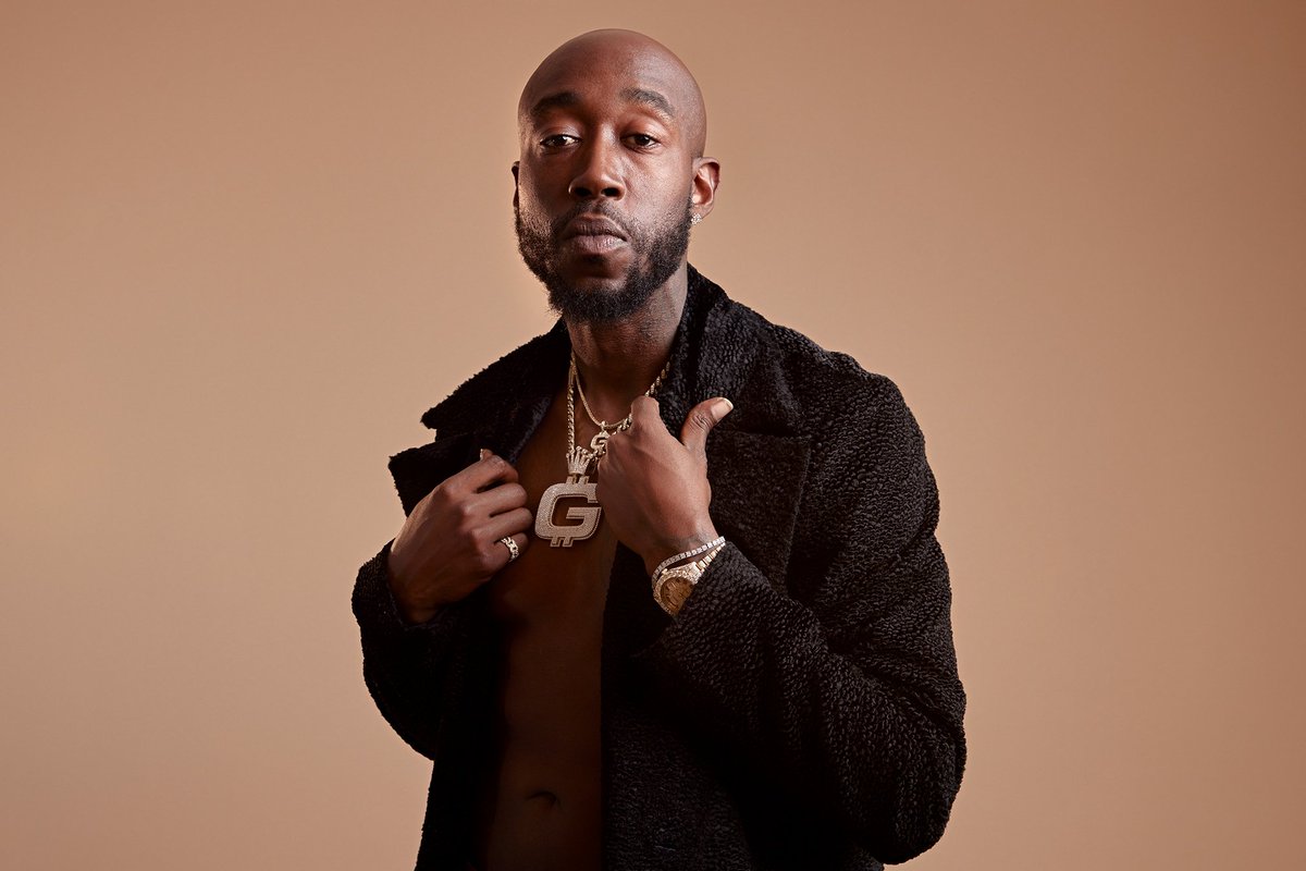 Kurrco's tweet photo. WHO'S GETTING THE FIRST LISTEN TONIGHT?

💿 Latto — Big Mama

🎵 Future & Tyla — Game Time (FIFA World Cup 2026™)

💿 Freddie Gibbs — RBT (EP)

🎵 Polo G — Clap

💿 Anderson .Paak — K-POPS! (Music from and inspired by K-POPS! Motion Picture)

🎵 Julia Wolf — Deep End

💿 Lackvill — Lackvill

🎵 070 Shake — Baby Driver

💿 Fetty P Franklin — Bet the Bank on Frank

🎵 G Herbo — Thug

💿 L5 — Xhain gang flow

🎵 Tory Lanez — I'm Jiggy (Lost Tapes 2022)

💿 ear — Rumspringa

🎵 Monaleo — Everythang Pinka (feat. Teezo Touchdown)

💿 Reuben Aziz — mind the gap

🎵 Syd — Callin'

💿 Chxrry - U, Me & My Ego

🎵 Blood Orange — Essex_Honey.mp3

💿 Peysoh — B****** Child

🎵 Sainté — Cheap

💿 38 Spesh — 8 Shots

🎵 Ranai — Insomnia

💿 aespa — LEMONADE

🎵 Sturdyyoungin — Dump

💿 Showjoe — Yuni

🎵 Punk Racks — All Kings Dead

🎵 BABYKIRA — Calgary

🎵 4Scythe — 100YEARS

🎵 ApolloRed1, Bryant Barnes — #Demon 

🎵 Jay'ton — Old Law (feat. Conway the Machine, Mozzy, Trae tha Truth & Payroll Giovanni) 

🎵 Jennaske & Benny the Butcher — LOVE/HATE 

🎵 Bizzy Crook & Leon Thomas — Could Be Worse

🎵 Ariana Grande — hate that i made you love me

🎵 Wyclef Jean — 2010 - Mr. October (feat. G Herbo)