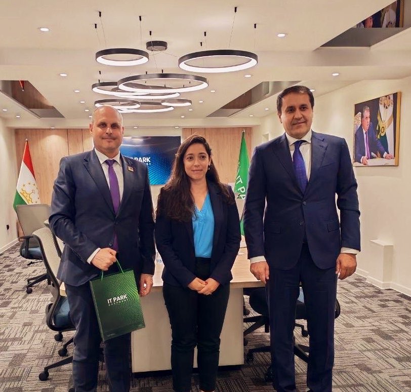 ReutSBN's tweet photo. Honored to represent @Israel at the 4th International Conference on "Water for Sustainable Development" in Dushanbe &amp; to meet with officials in Tajikistan to discuss avenues for strengthening bilateral cooperation 🇮🇱🇹🇯 https://t.co/VEGpFxdDX0