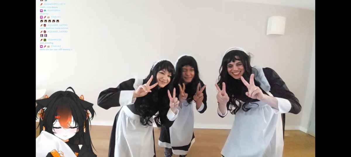 AutumnAkimotoVT's tweet photo. Thank for celebrating with me, for coming to the maid stream! In honor for @GojiraKaii  for the 1k followers special lets reach 2k (wedding dress) and continue make an awesome community! https://t.co/Freepp51eo