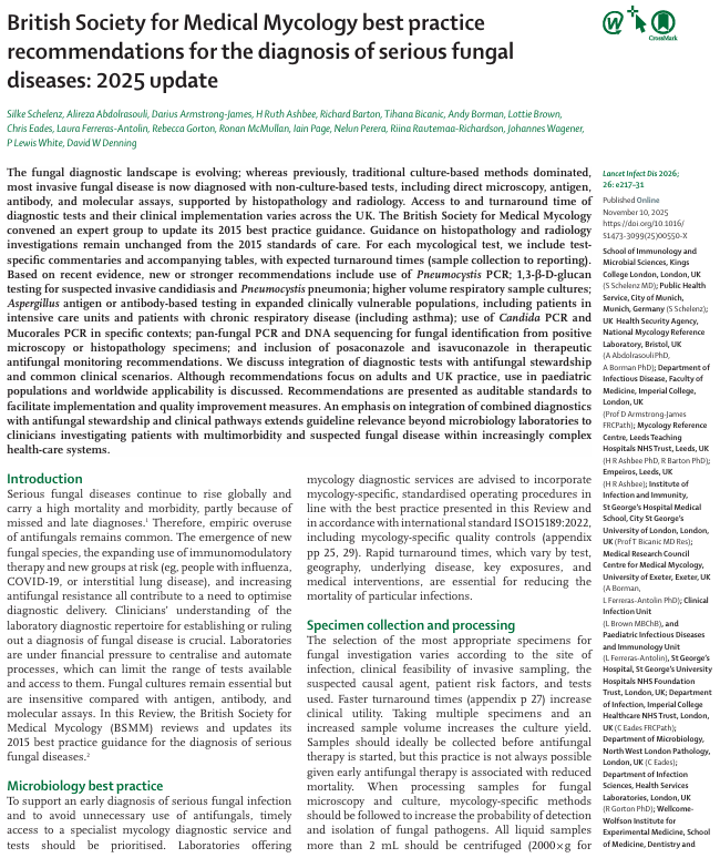 joseramosvivas's tweet photo. 🚨🚨 IMPORTANTE ! #HONGOS
¿Cómo ha cambiado el #DIAGNÓSTICO de las infecciones fúngicas graves? 🍄🏥
La British Society for Medical Mycology actualiza sus recomendaciones de buenas prácticas: el diagnóstico ya no puede depender solo del cultivo y la microscopía, sino que debe integrar PCR, antígenos, anticuerpos, 1,3-β-D-glucano y monitorización terapéutica cuando proceda.

Puntos clave de la actualización 2025:↙️
✅ Uso reforzado de PCR para Pneumocystis
✅ Pruebas específicas para candidiasis invasiva y aspergilosis
✅ Elección de muestras y test según síndrome clínico y riesgo del paciente
✅ Tiempos de respuesta definidos para acelerar decisiones clínicas
✅ Integración con programas de uso racional de antifúngicos

La guía recuerda algo esencial: diagnosticar antes no solo depende de más tecnología, sino de circuitos clínico-microbiológicos rápidos, experiencia de laboratorio y criterios comunes de calidad.
En entornos con menos recursos, la microscopía directa bien realizada sigue siendo una herramienta de alto valor, especialmente si se integra con derivación y confirmación cuando sea posible.
🔗↘️↘️↘️
 https://t.co/fzvMF0dnpU

#Medicina #Micología #Microbiología #InfeccionesFúngicas #Diagnóstico #SaludPública #Antifúngicos #LancetInfectiousDiseases @AEMMicologia  @SEIMC_ @FINBAsturias @HUCA_Asturias @SEMicrobiologia