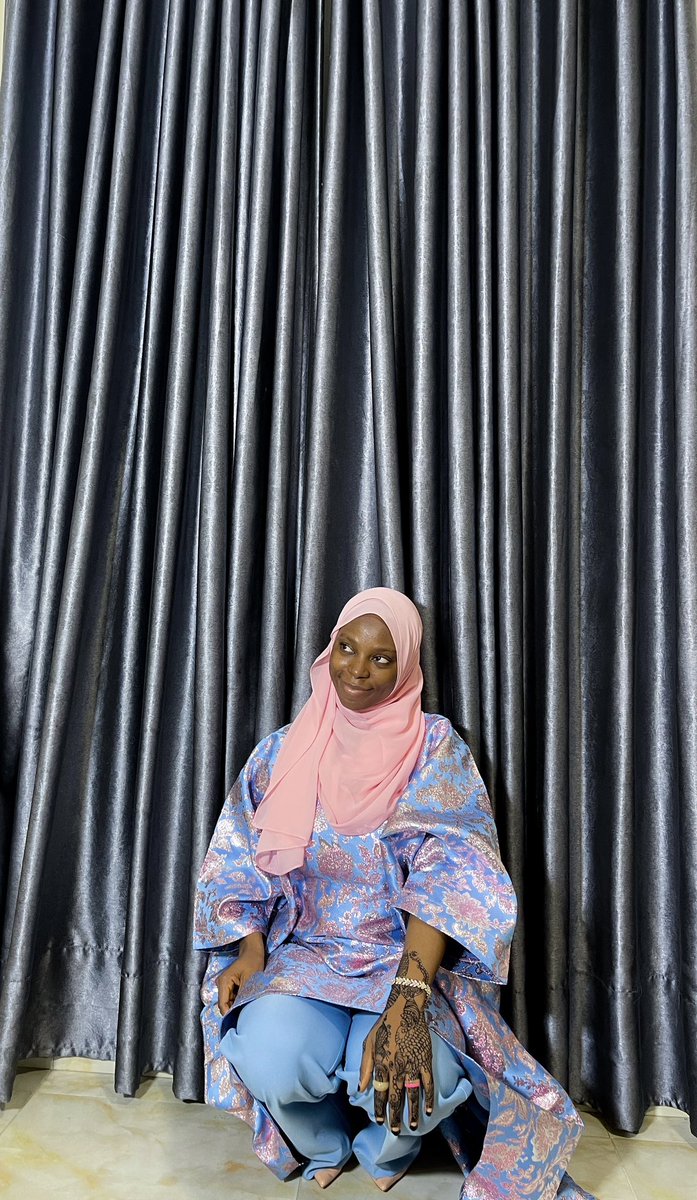 Reeyahlee_'s tweet photo. Eid Mubarak 💞 https://t.co/PBJKBqCnm0
