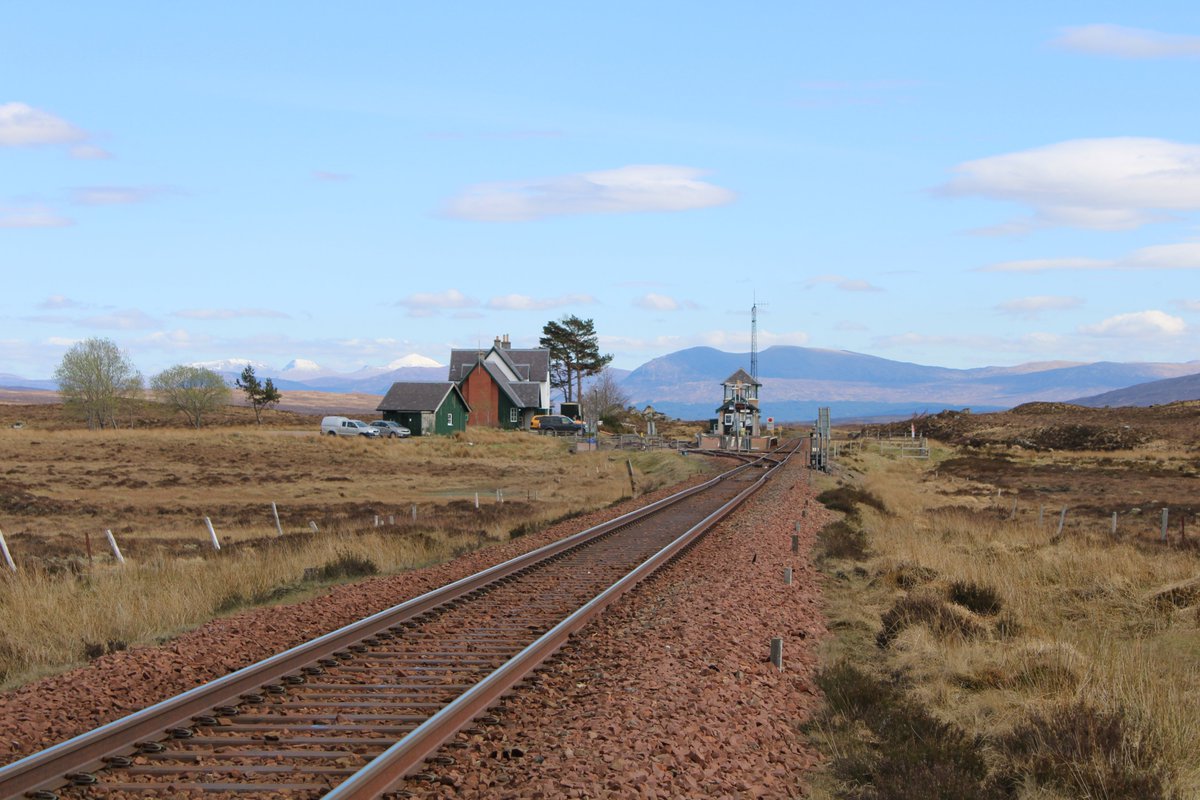 gaejmckenzie's tweet photo. Corrour

Corrour railway station on the remote West Highland Line in Scotland is the iconic filming location for the "great outdoors" scene in the 1996 film Trainspotting