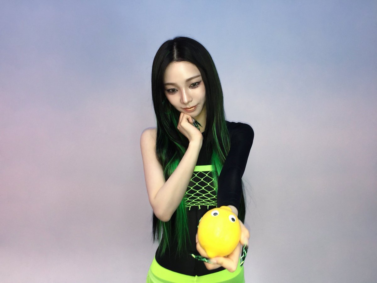 지민이 tweet media