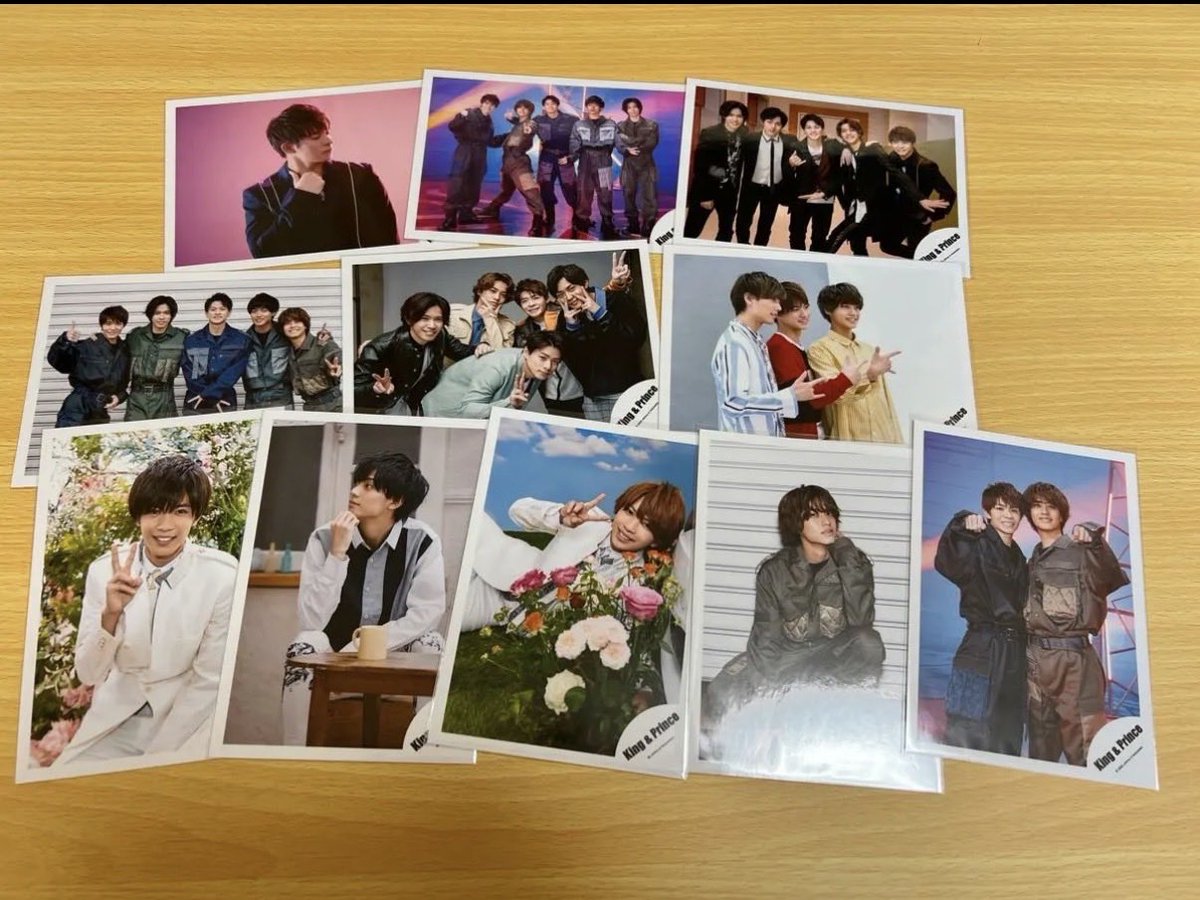 nmichan2281's tweet photo. King &amp; Prince 公式写真

（譲）6人、5人時代の公式写真77枚

（求）8500円+送料（できればPayPay）
バラ売りの場合1枚150円

郵送、Yahoo!フリマ、メルカリでのやり取り希望です。 https://t.co/Vwga4fiVSB