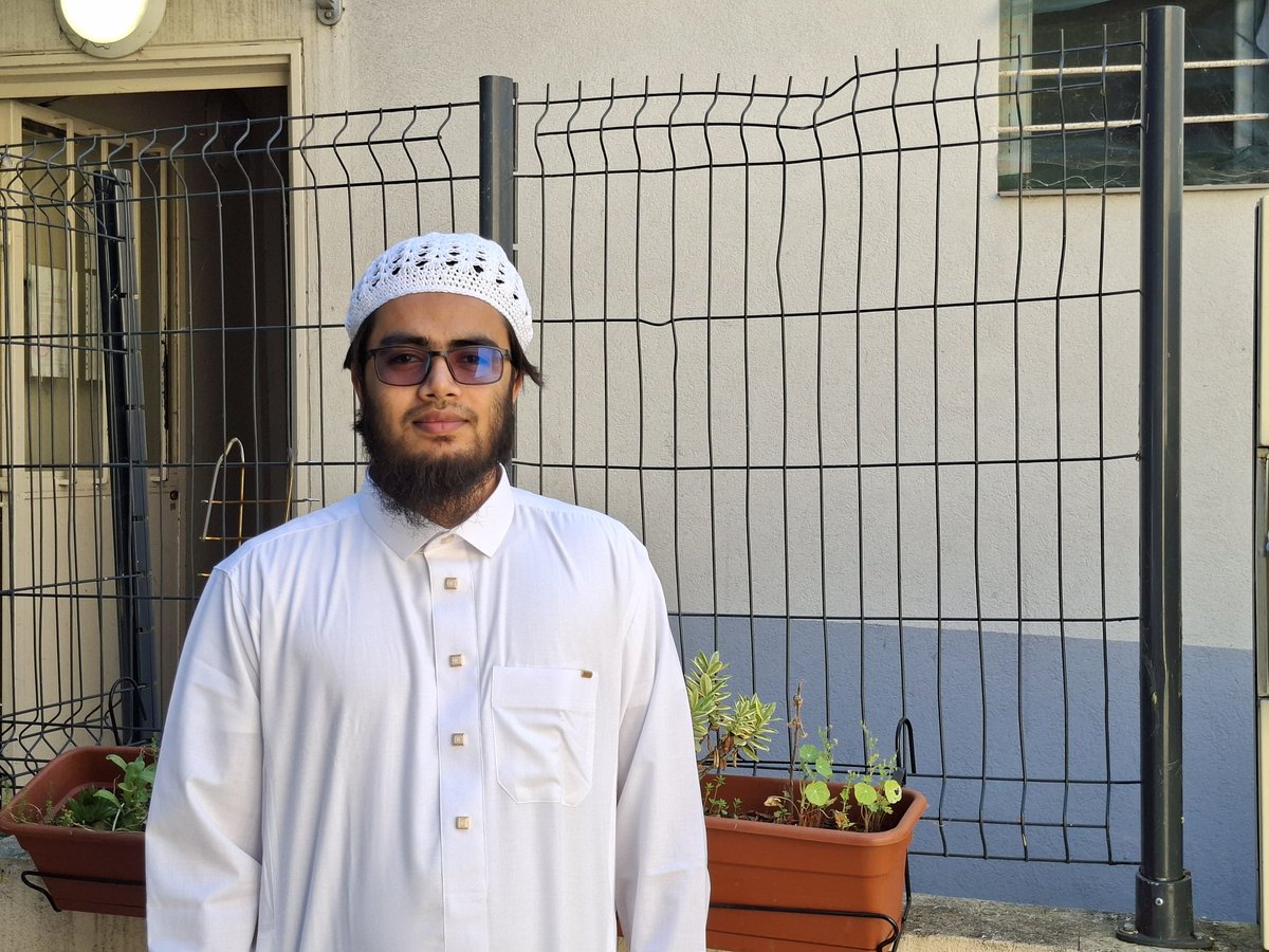 shahariarnafees's tweet photo. Without family, closest uncles, brothers and friends 🥰 Eid al-Adha..!!!!

And " without A special niyamot in the world.Which I don't know where." https://t.co/WH0J2uCKZq