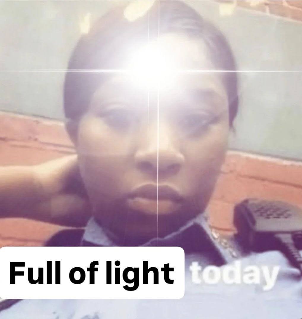 shanesblahaj's tweet photo. All my gorgeous oomfs face revealing on the tl #lifegood https://t.co/XrfUBoHnjr