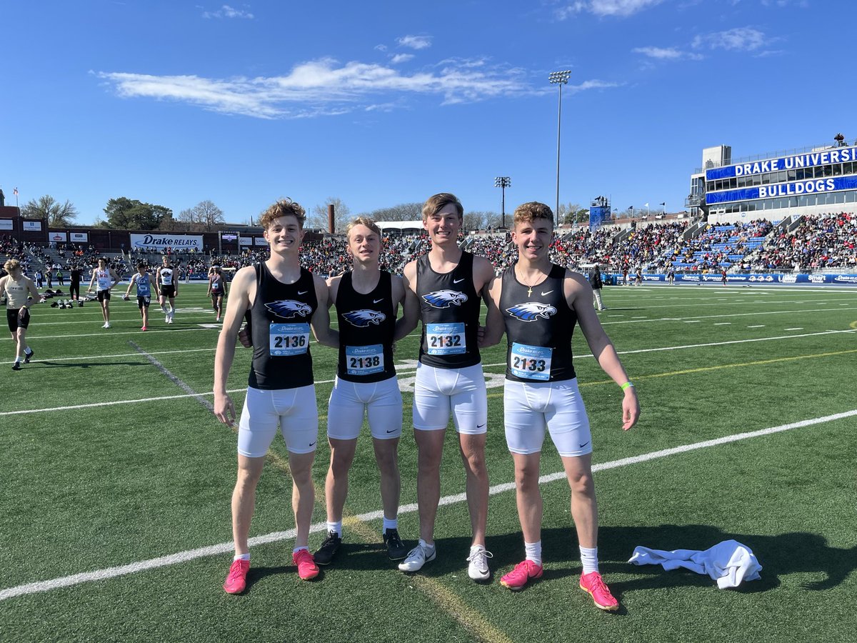 UnderwoodTrack's tweet photo. 𝑹𝒊𝒍𝒆𝒚 𝑺𝒆𝒂𝒍𝒐𝒄𝒌
✅ 4x State Qualifier
✅ 1x State Medalist
✅ 1 School Record (4x200) https://t.co/6Z13clu60x