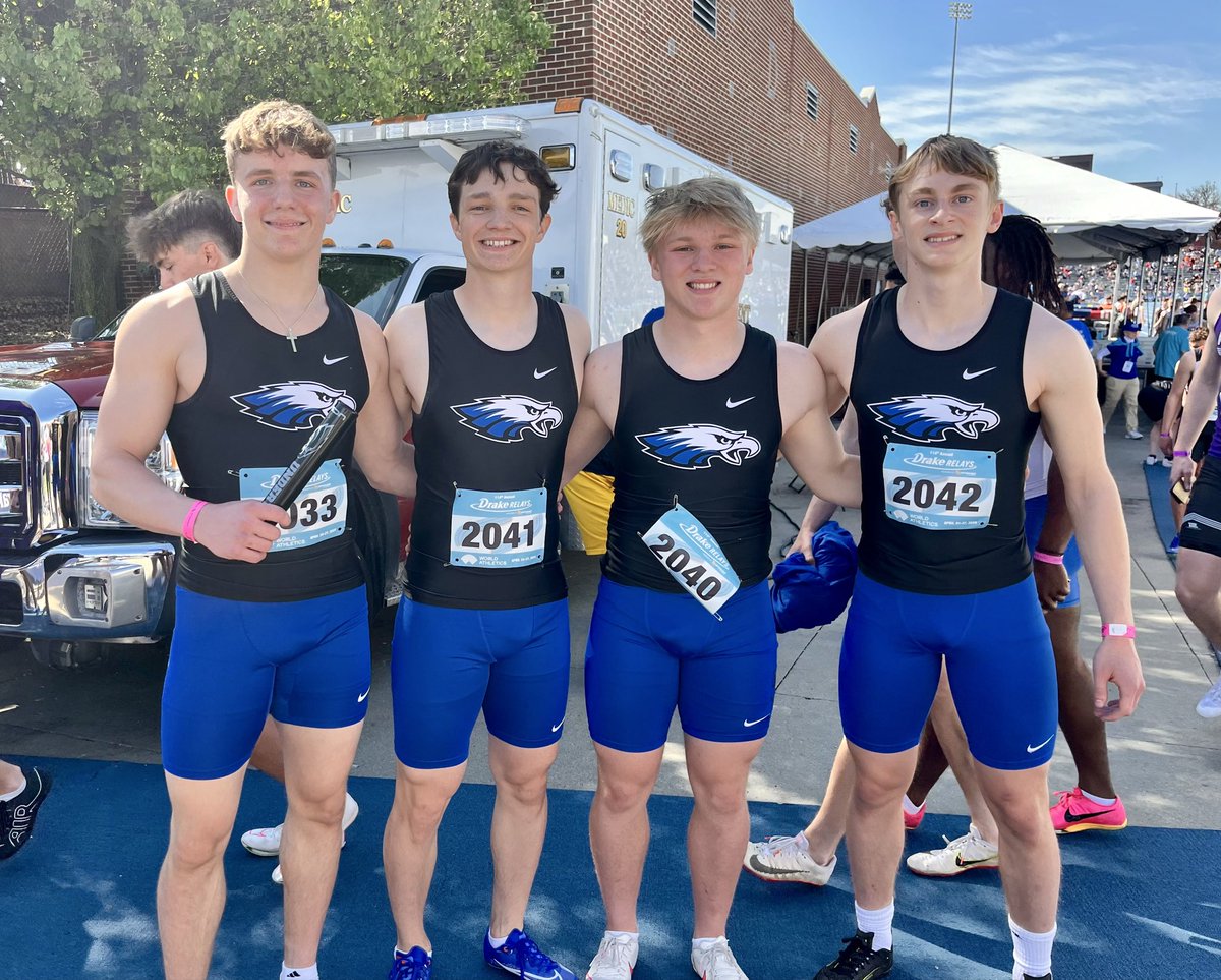 UnderwoodTrack's tweet photo. 𝑹𝒊𝒍𝒆𝒚 𝑺𝒆𝒂𝒍𝒐𝒄𝒌
✅ 4x State Qualifier
✅ 1x State Medalist
✅ 1 School Record (4x200) https://t.co/6Z13clu60x