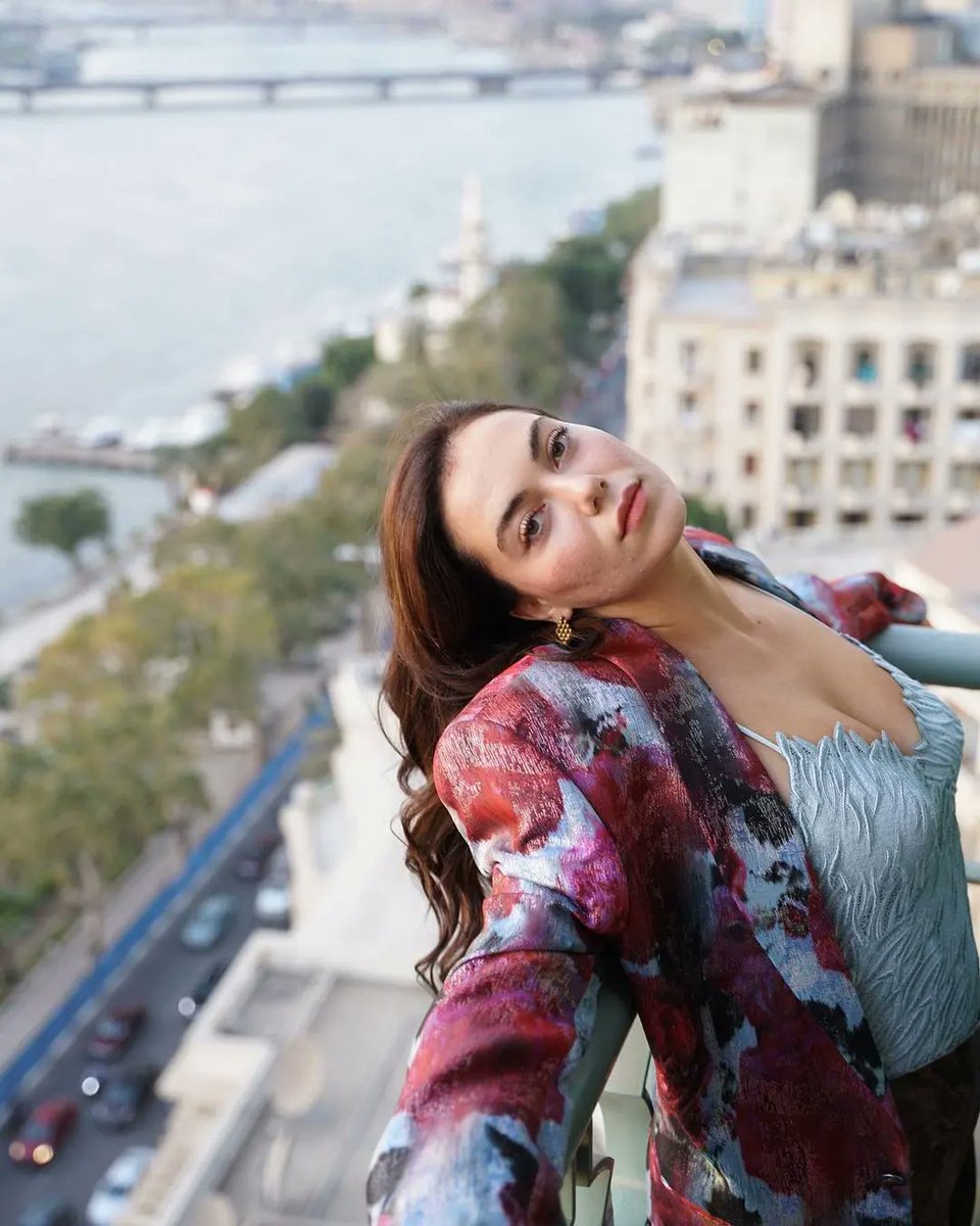 SweetVeeBloom's tweet photo. From here, everything feels a little more possible.
#Balconymoments
#Citynoise https://t.co/fuXKzM0rvH