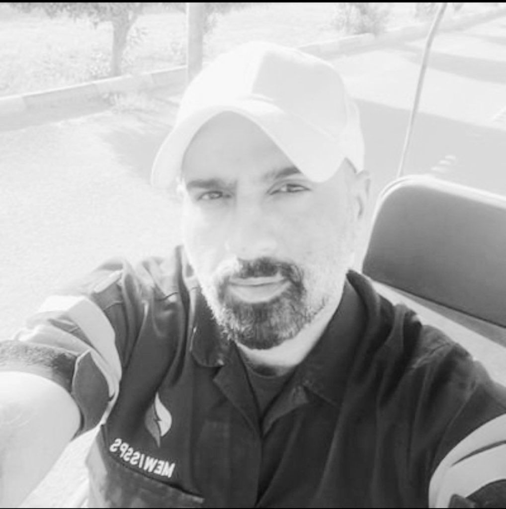 ZAEMMOF's tweet photo. الاشتياق للميت اسوء شعور ممكن نعيشه . 💔

عيدك بالجنة يابو حموود https://t.co/rSGxwkX9zY