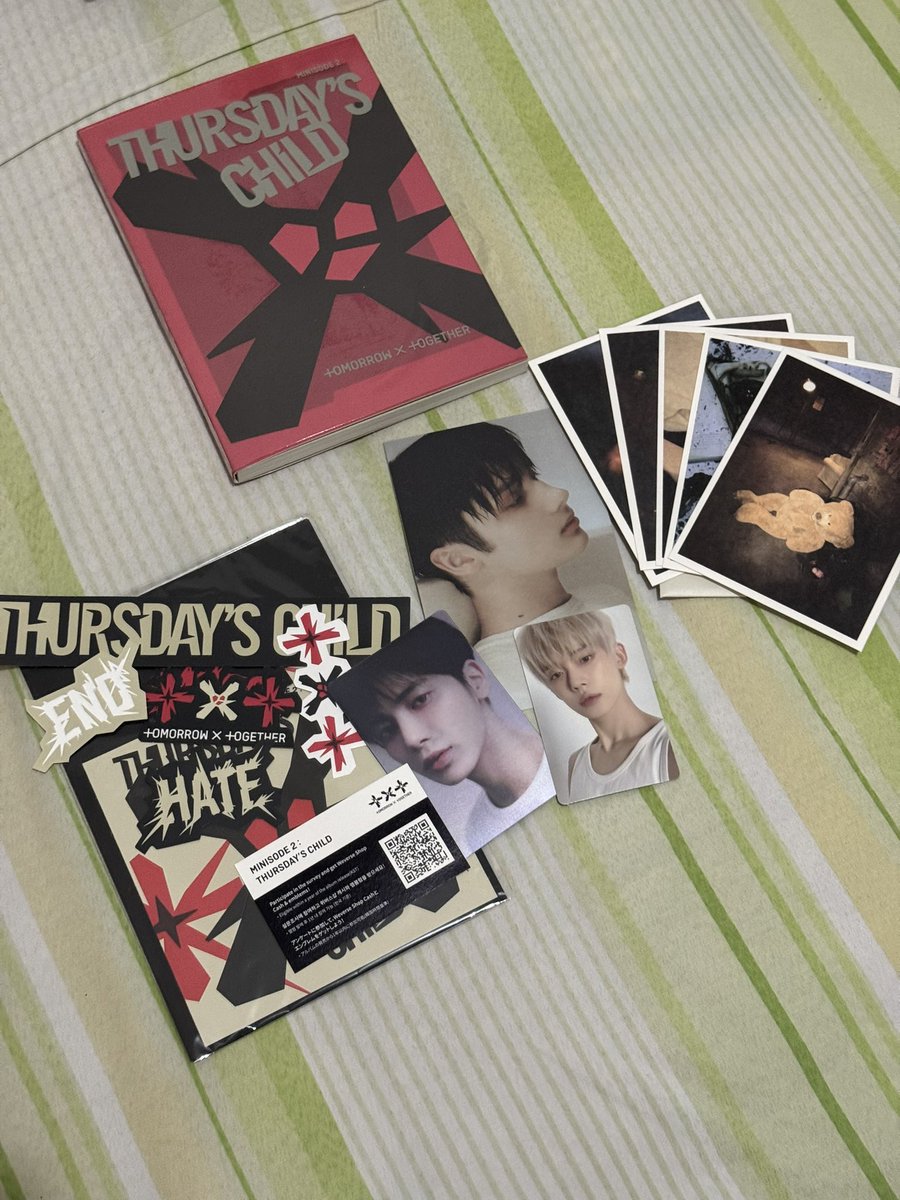 kham___chagi's tweet photo. Wts album le sserafim antifragile, stray kids oddinary, txt thursday’s child,  monsta x shape of love, kihyun voyager

📍dikirim dari Bandung
💰60k-70k
❓nego, more details DM/shopee
Co shopee only ya harga inc packing https://t.co/tfuV4RsO9A