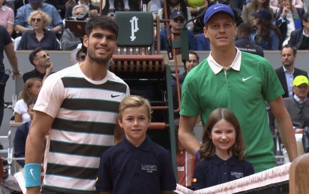 littlejohntesty's tweet photo. Kouame and Vallejo on a random Thursday in France🎾

#rolandgarros https://t.co/eAtuoksaUA