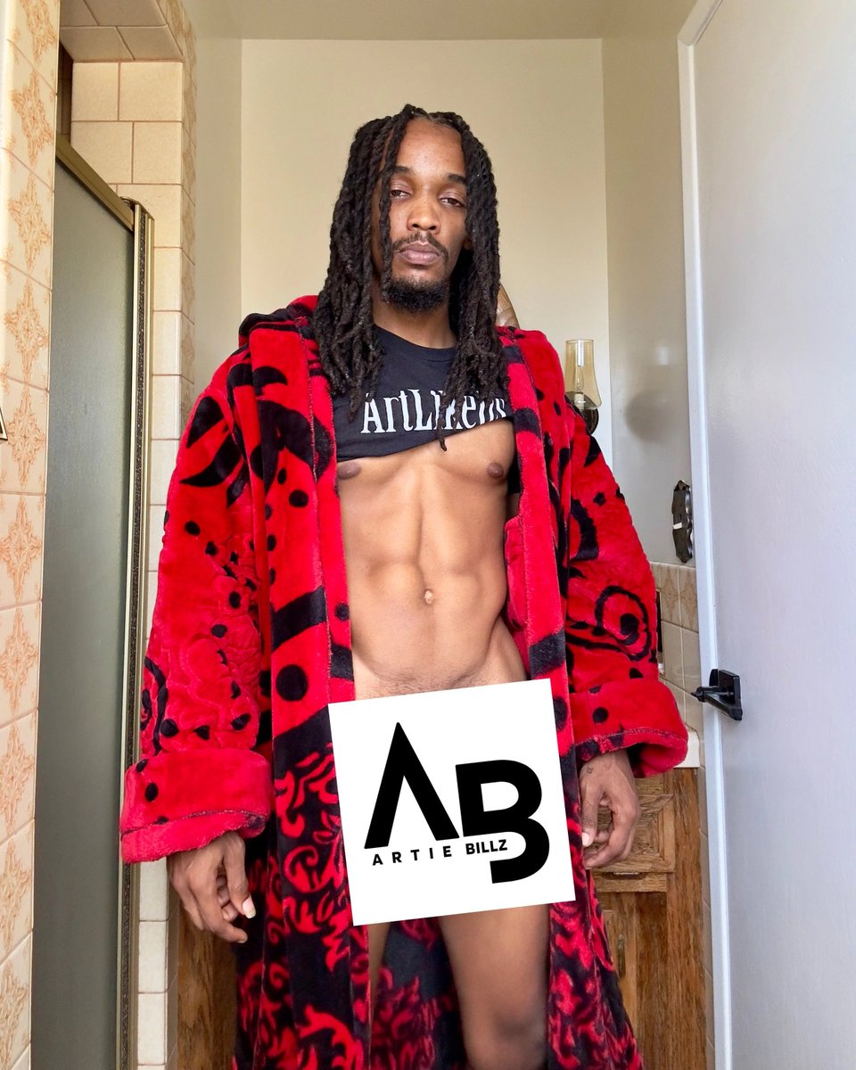 ArtieBillz's tweet photo. Yall know I got a dildo for sale??

https://t.co/dI9STxXcH9 https://t.co/1vX77khe8J