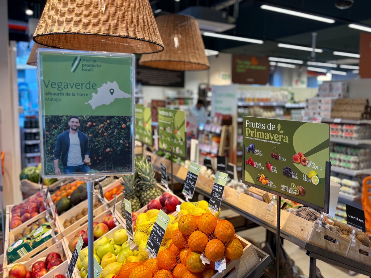 Ecoveritas's tweet photo. 🧡 Marbella, ya estamos aquí.

Abrimos nueva tienda en Avenida Ricardo Soriano, 34 📍

Con esta apertura ya son 97 tiendas Veritas en total y 4 en la Costa del Sol.

Seguimos acercando la alimentación ecológica certificada a más personas 🌱 https://t.co/6b2kgCRRFl