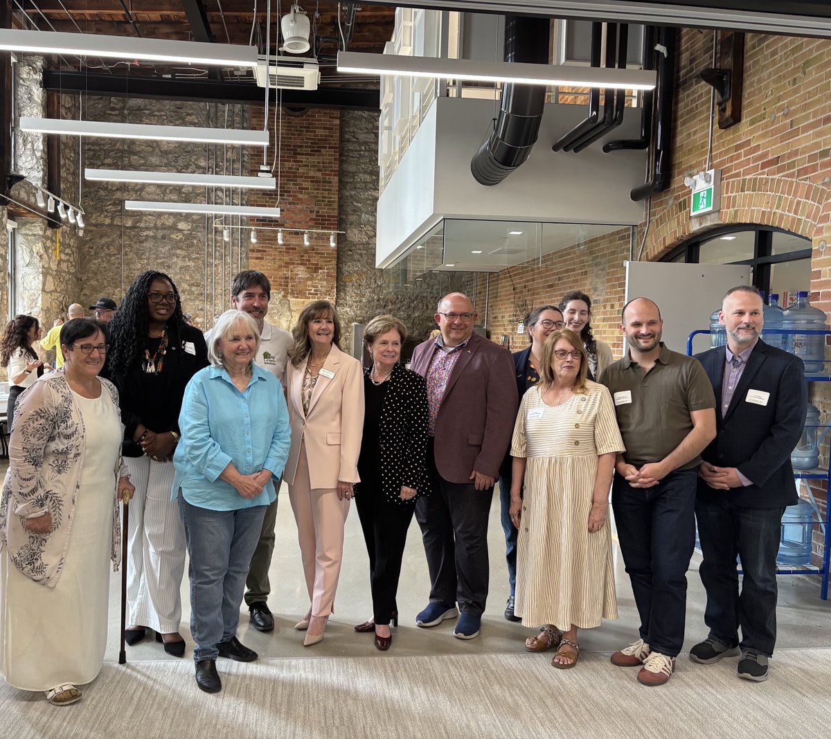 Redman4Region's tweet photo. Proud to see RetrofitWR launched yesterday, helping homeowners lower energy costs, improve comfort and cut emissions. Supported by @FCM_online Green Municipal Fund, in partnership with @RegionWaterloo, @GrandBridgeNRG and @ReepGreen. 🌱 https://t.co/eAxXqJx6hJ