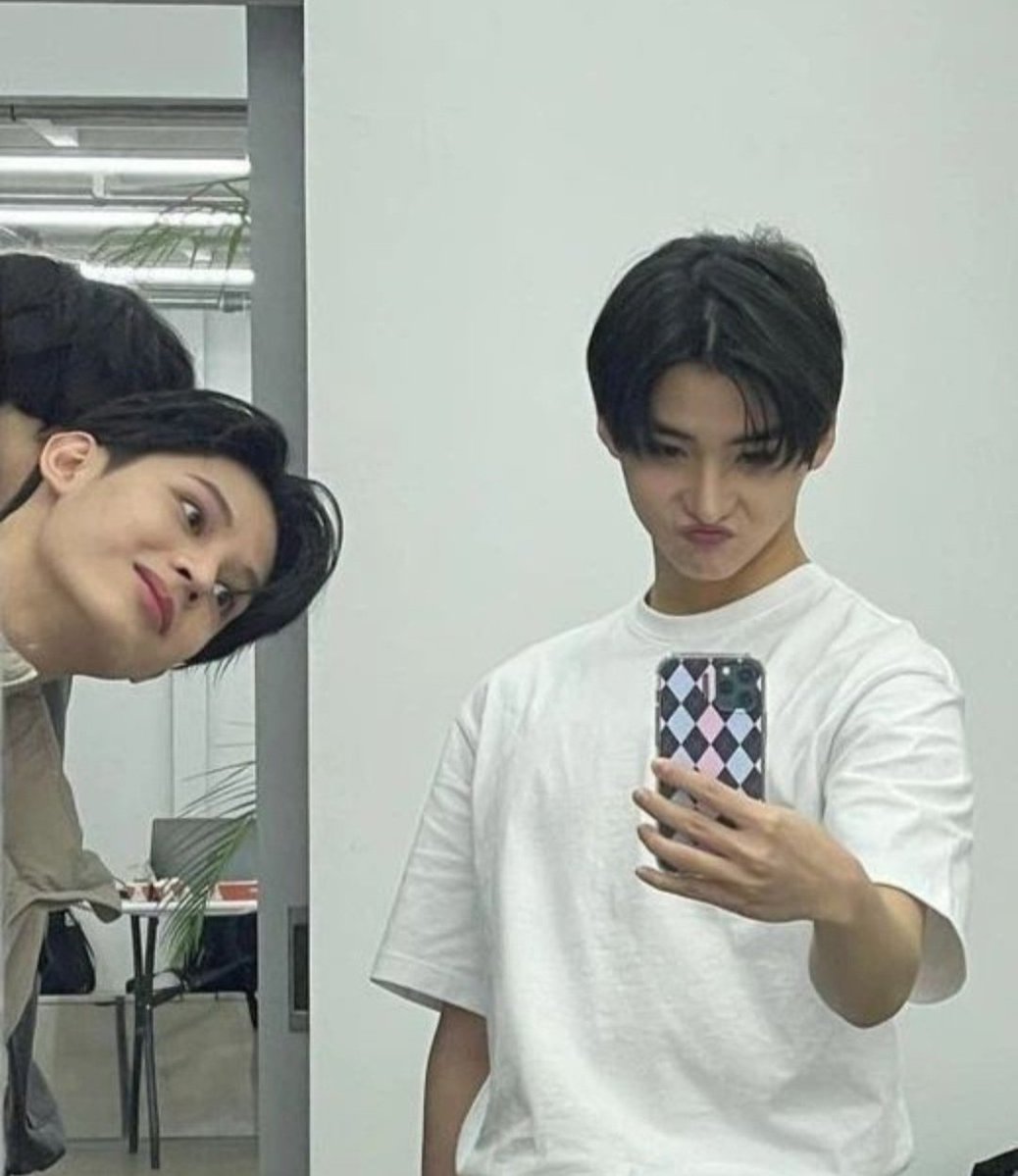.ᐟ𝑶𝑴𝑮! 𝑹𝒂𝒊𝒏⭑_💦 tweet media