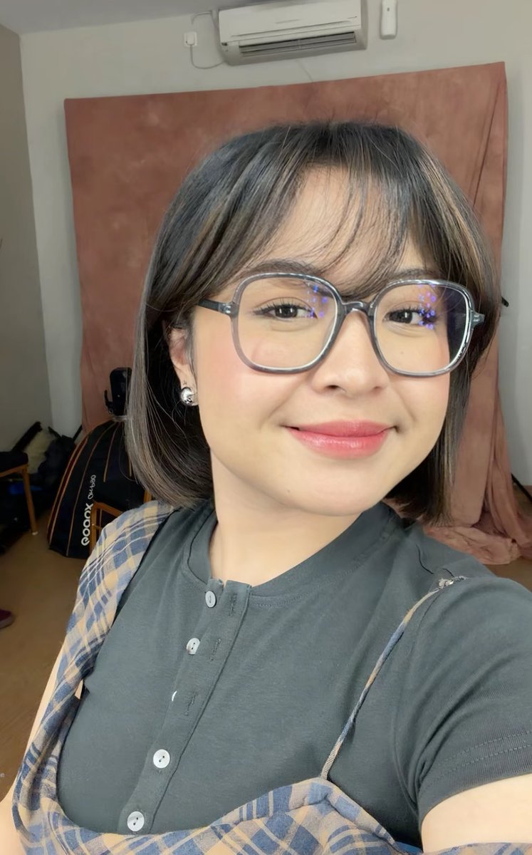 insidefolkative's tweet photo. Potret Bernadya di postingan terbarunya di TikTok. https://t.co/8vfhIs6jQl