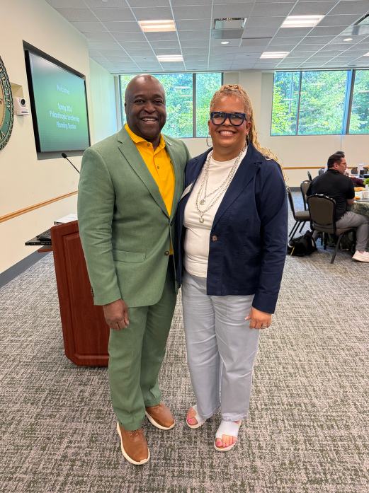 GMUPres's tweet photo. With Trishana E. Bowden, Vice President for Advancement and @MasonAlumni Relations, at the Philanthropic Leadership Planning Session, reflecting on the power of philanthropy to strengthen both individual units and the university as a whole. https://t.co/nPg6HWZ4Nq