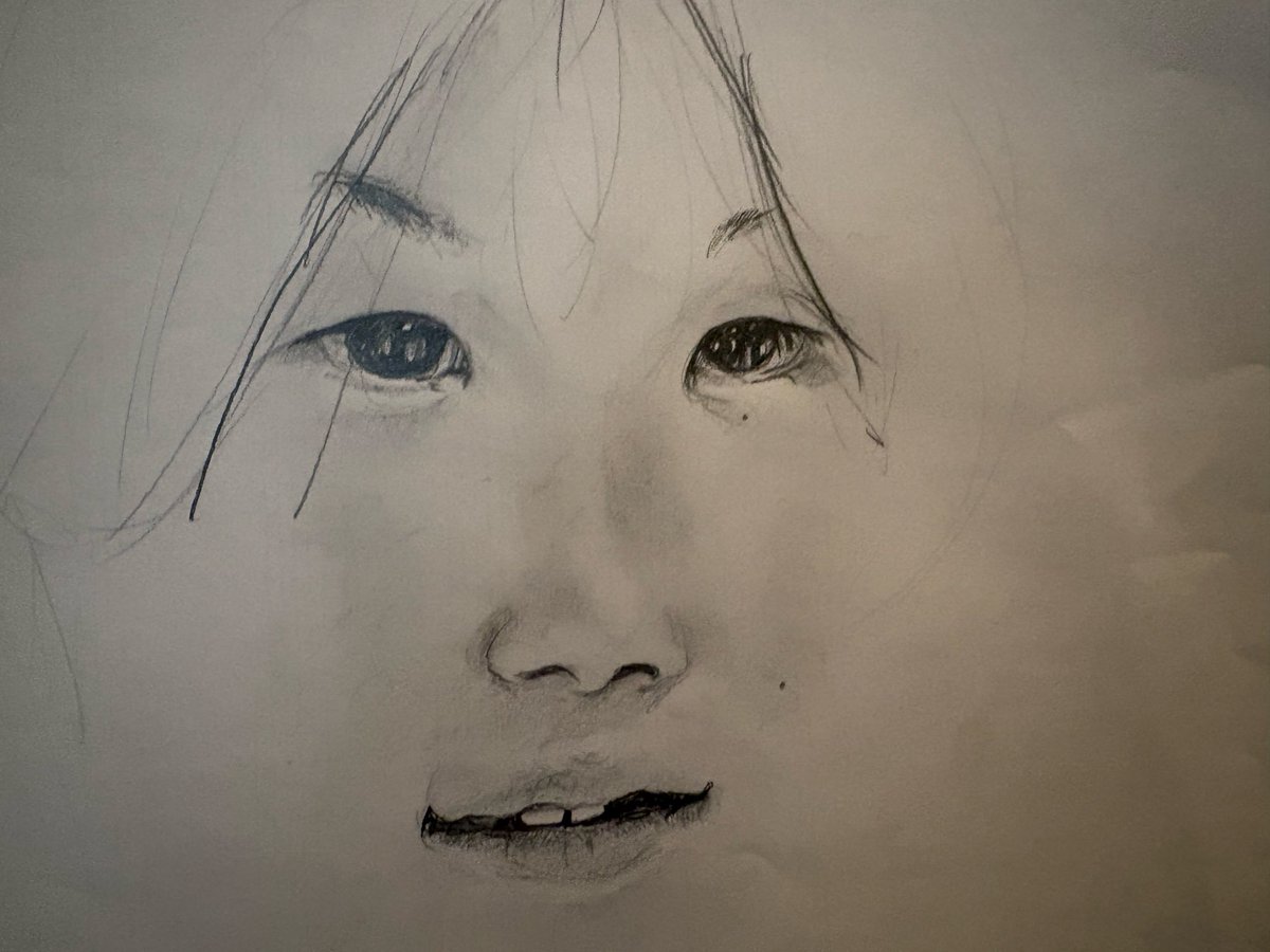 akemiohta's tweet photo. 久しぶりに息子の顔をスケッチしました。大人になりつつあるのを実感します。 https://t.co/7NR91a9Srz